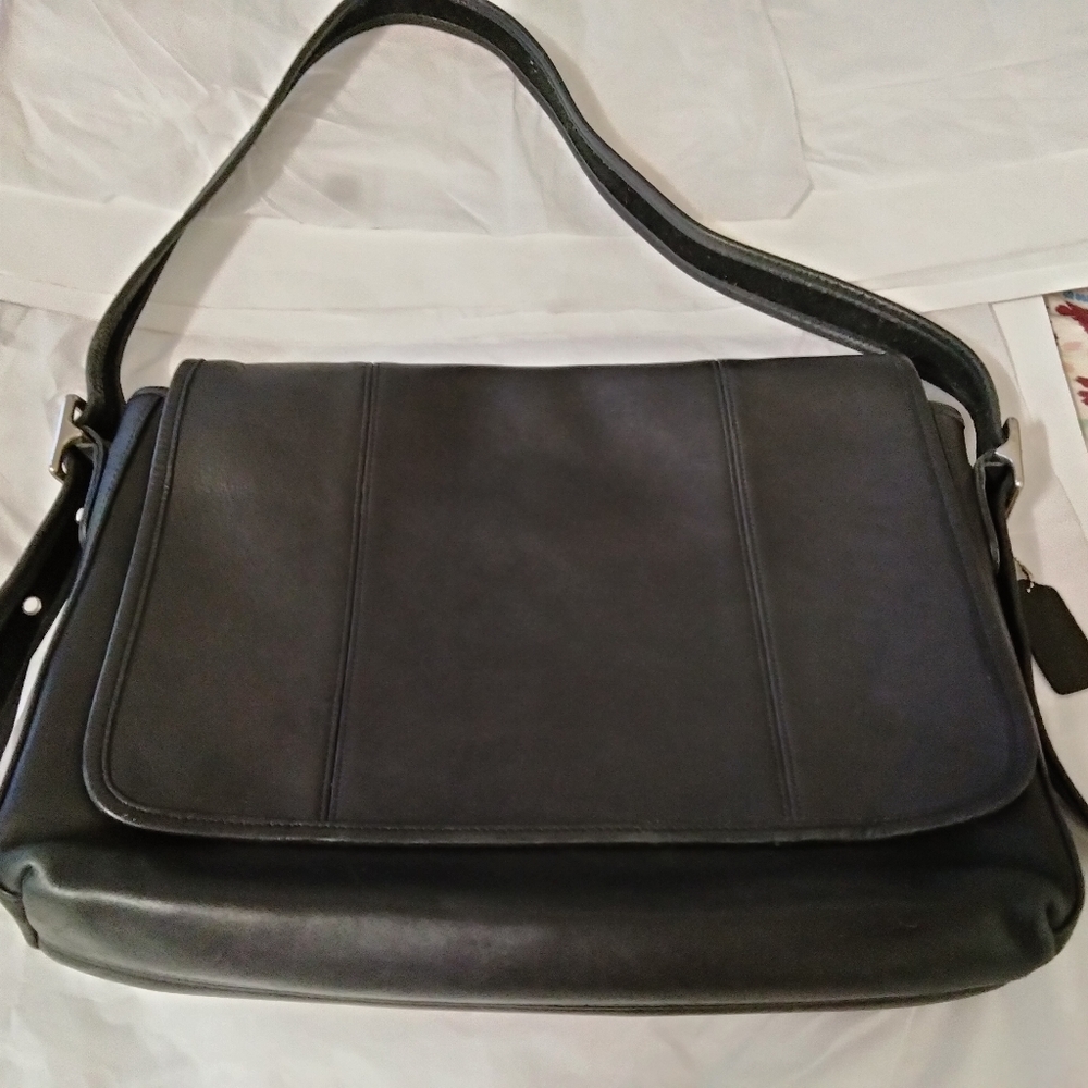 Coach Legacy Briefcase leather Laptop Bag Messenger